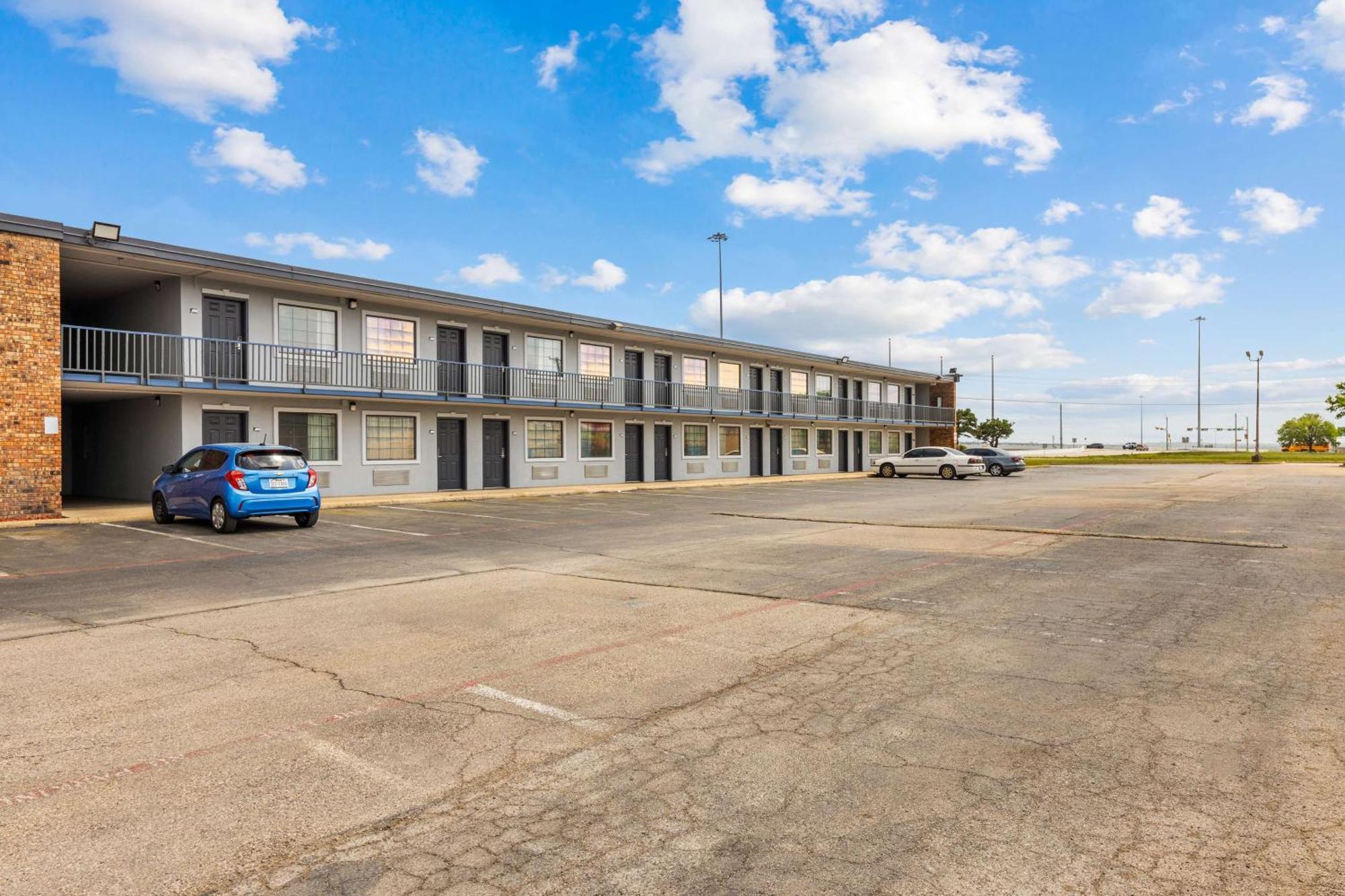Americas Best Value Inn Fort Worth/Hurst Richland Hills Exterior foto